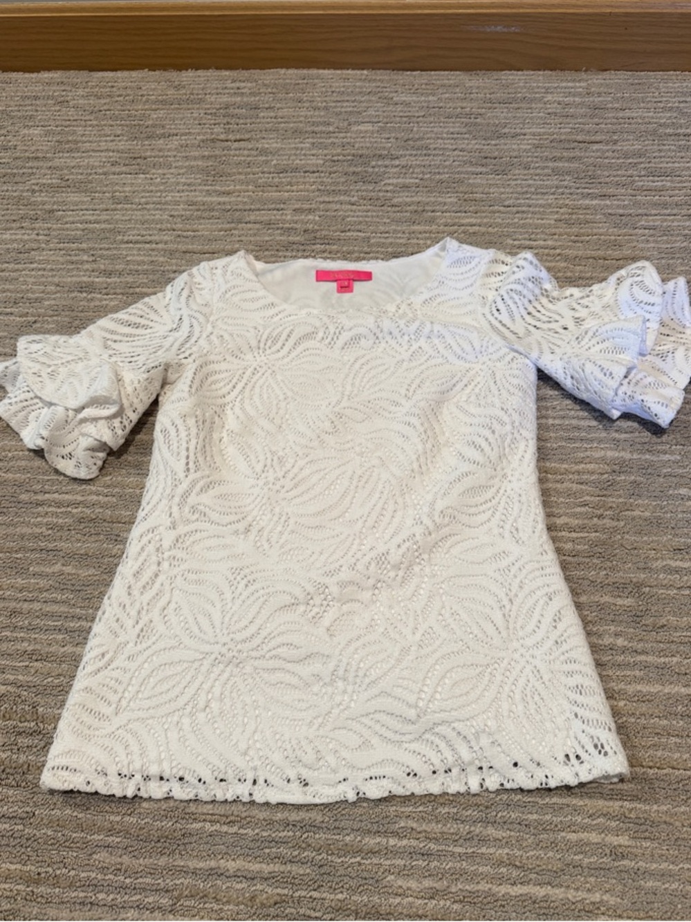 Lilly Pulitzer White Lace Puff Sleeve Tunic